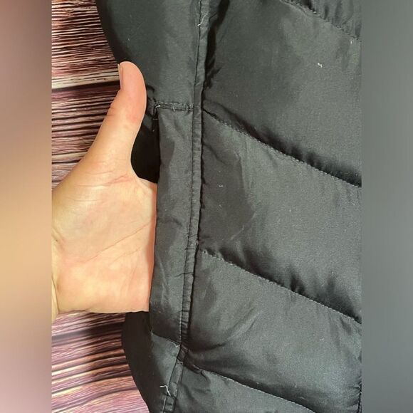 Lands End Black Down Puffer Jacket. Size Small. - Picture 3 of 7
